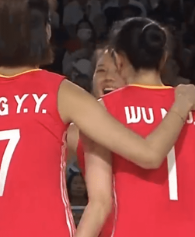 复盘中国女排3:0横扫多米尼加：蔡斌的“暂停艺术”与球队的完美执行力