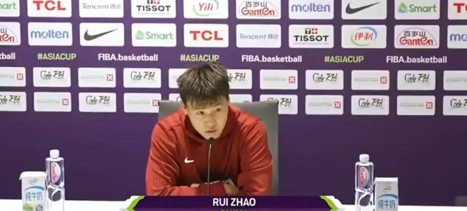 这份感情他压抑了太久！赵睿赛后哽咽：不知道还能在国家队打多久！