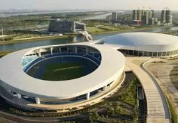 建筑行业中的鲁班奖是哪一年创建的