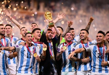 41岁C罗最后一舞！9.58亿葡萄牙黄金一代剑指2026世界杯