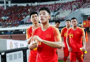 国足惊险晋级亚洲杯