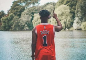 NBA赛场风云，经典瞬间与视频回顾，感受篮球的魅力