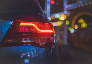 小米发布会上的理想新车，未来科技与生活的完美融合
