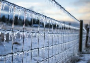 暴雨大暴雪近期将罕见同框，天气极端性的警示