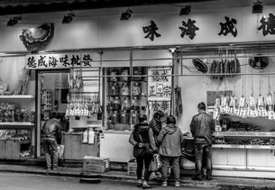 深圳疫情新动态，60例本土病例与6例无症状感染者，我们如何保持警惕？