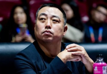 不堪重用？王楚钦该及时让位，王皓看错接班人，争冠还要靠樊振东