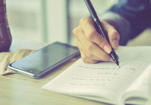篮球架子安装指南，尺寸、步骤与安全须知