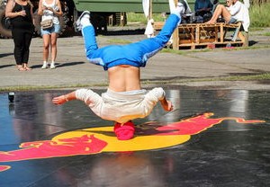 奥运新章，霹雳舞，热血与艺术的碰撞，正式加入全球竞技舞台
