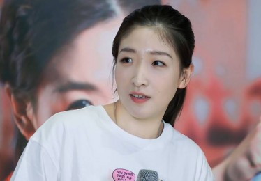 乒乓球世界冠军张继科刘诗雯官宣恋情