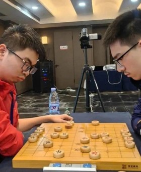 尹昇，孟繁睿出征象棋世锦赛上海主场争锋