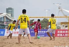 沙滩足球阳光下的激情与挑战
采访提纲