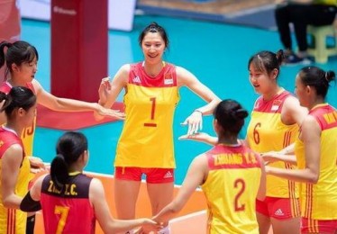 中国女排在亚洲杯上取得四连胜的原因分析