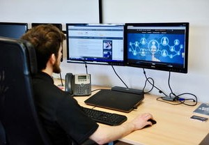 亚马逊CEO要求每周在办公室工作五天，职场文化的新思考
