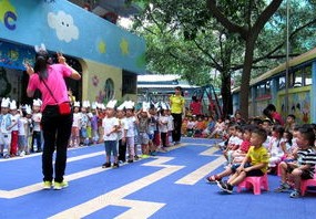 幼儿园体育游戏公开课教案