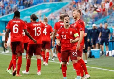 HowtoWriteanEnglishEssayontheEuropeanChampionship