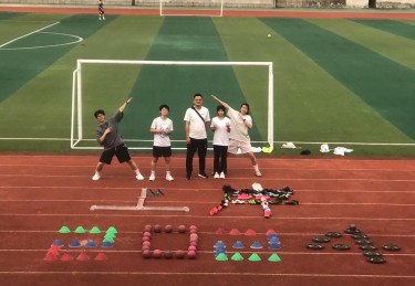 体育生梦想学校的特点：