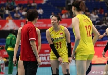 中国女排世界排名升至第三位