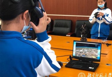 你从哪获得体育信息用英语