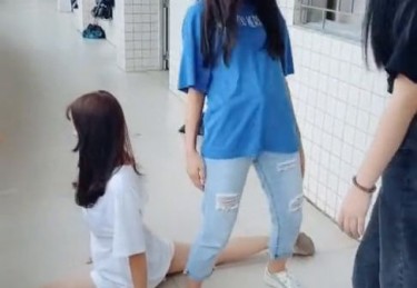 为什么体育生腿很细