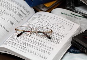 大学城疫情警报，34名学生确诊事件的深度解析
