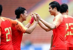 国足对决马来西亚直播见证中马足球的较量