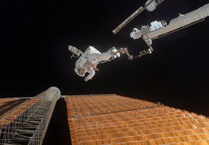 神十八航天员太空出差Vlog上新，记录太空生活，展现航天员风采