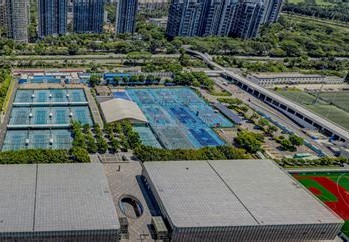 深圳湾体育中心体育场能容纳多少人