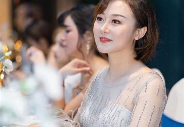 安吉娜摄影