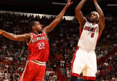 nba热火对雄鹿G5
