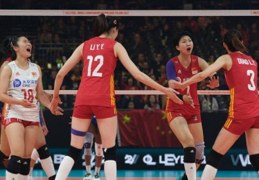 中国女排对阵意大利女排直播今晚视频