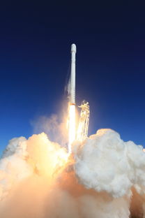 中国太空采矿新纪元，首个太空机器人启航
