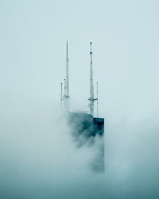 空中警报，抵沪航班新增确诊的挑战与应对