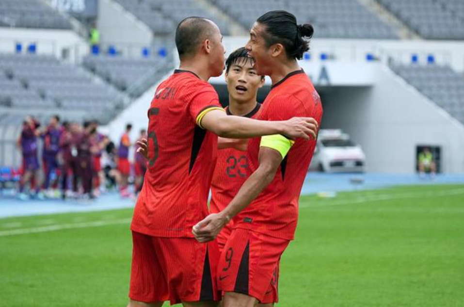 国足 1:0 胜中国香港，东亚杯获得季军